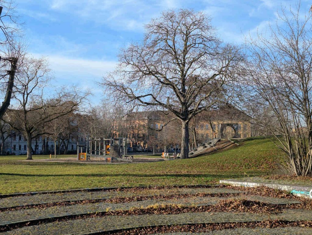 Stadtteilpark Rabet in Neustadt Neuschönefeld